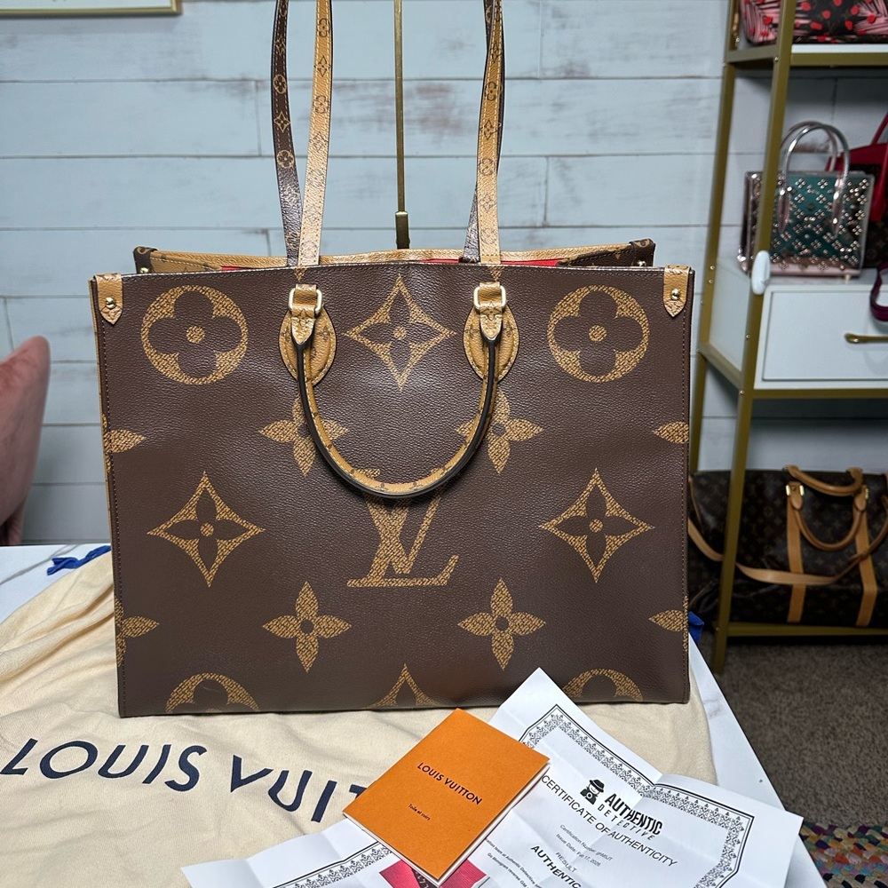 SOLD ❌❌❌Louis Vuitton On The Go Reverse Monogram GM